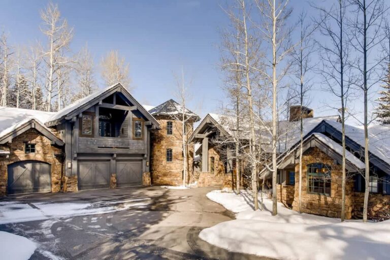 Elegant Rocky Mountain Retreat